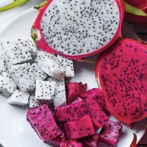 dragon fruit (white & red flesh)