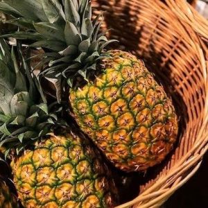 pineapple (queen & cayenne)