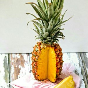 pineapple (queen & cayenne)